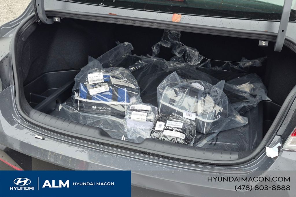 New 2026 Gray HYUNDAI SEL Sport Plus image 10