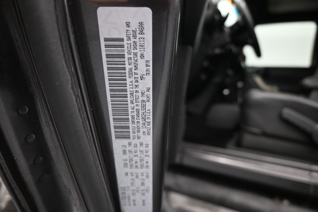 Used 2017 Jeep Wrangler SUV