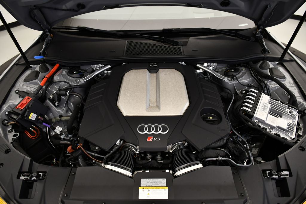 Thumbnail: 2026 Audi RS 7 - 10