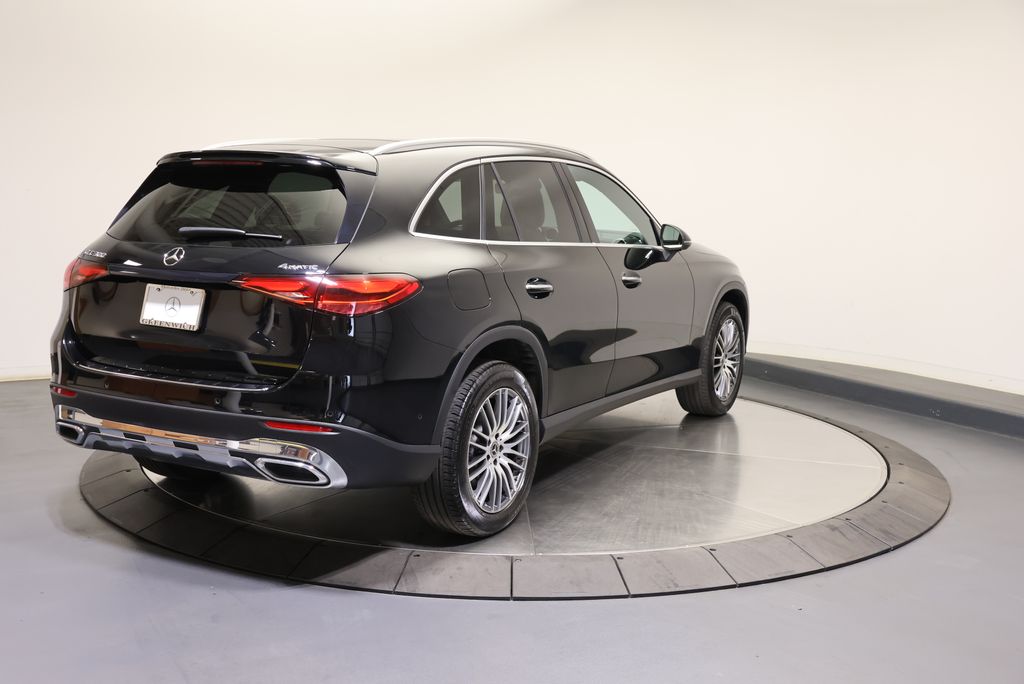 Thumbnail: 2024 Mercedes-Benz GLC - 7