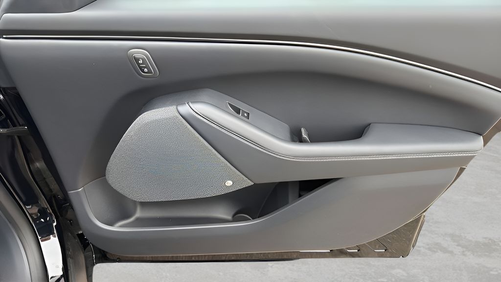 2026 Ford Mustang Mach-E