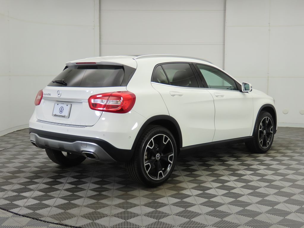 Thumbnail: 2018 Mercedes-Benz GLA - 5
