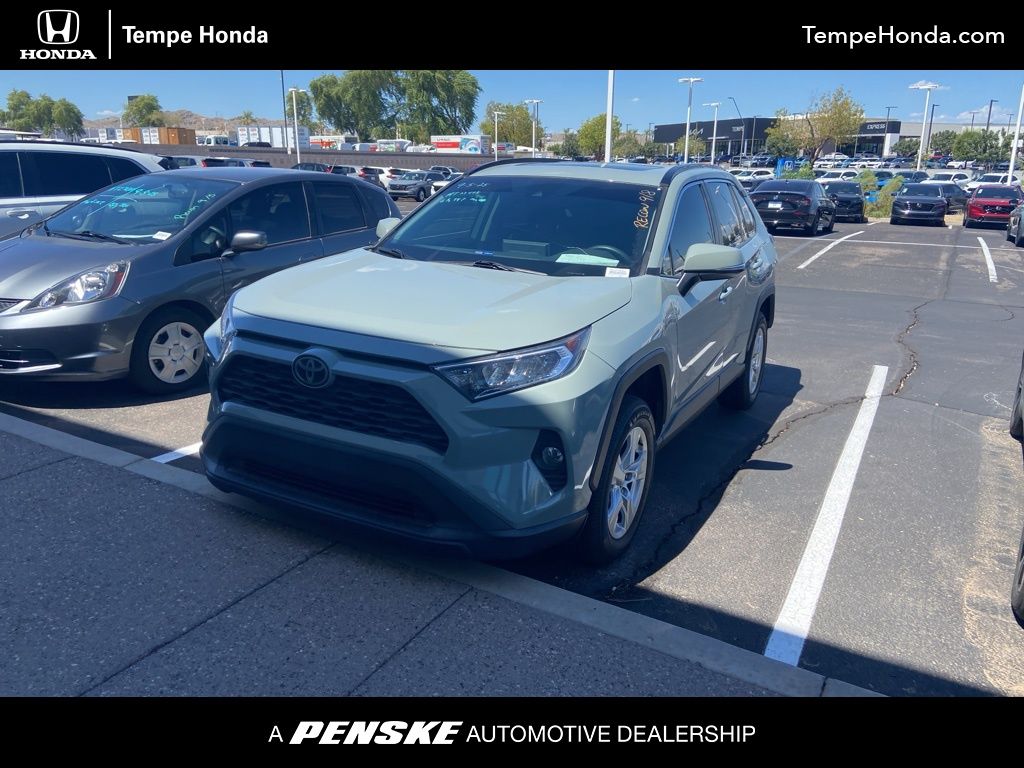 Thumbnail: 2020 Toyota RAV4 - 1