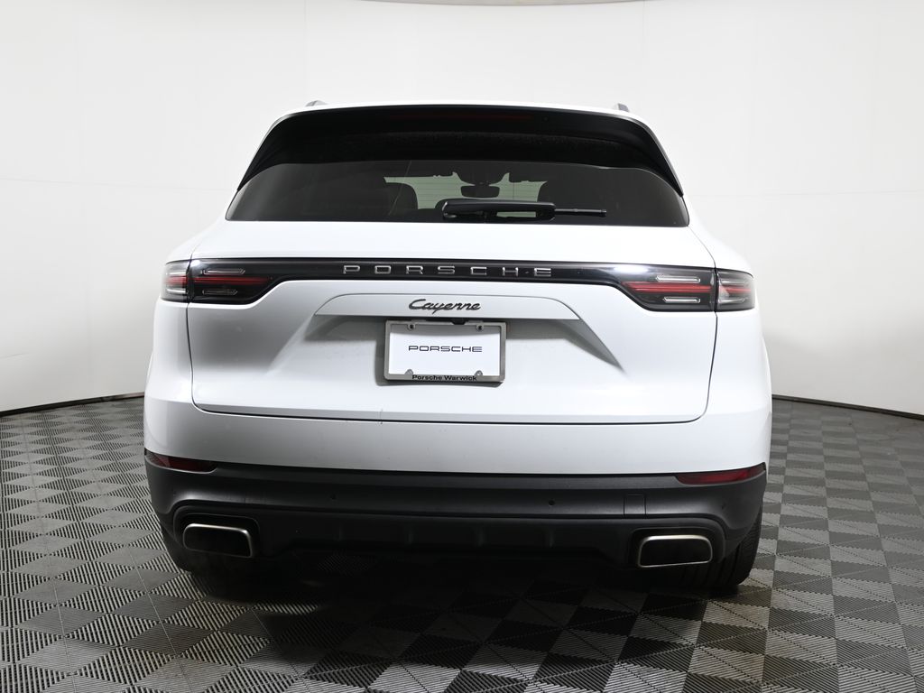 Thumbnail: 2022 Porsche Cayenne - 8