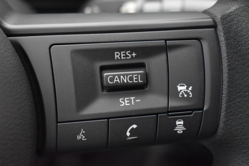 Thumbnail: 2026 Nissan Kicks - 18