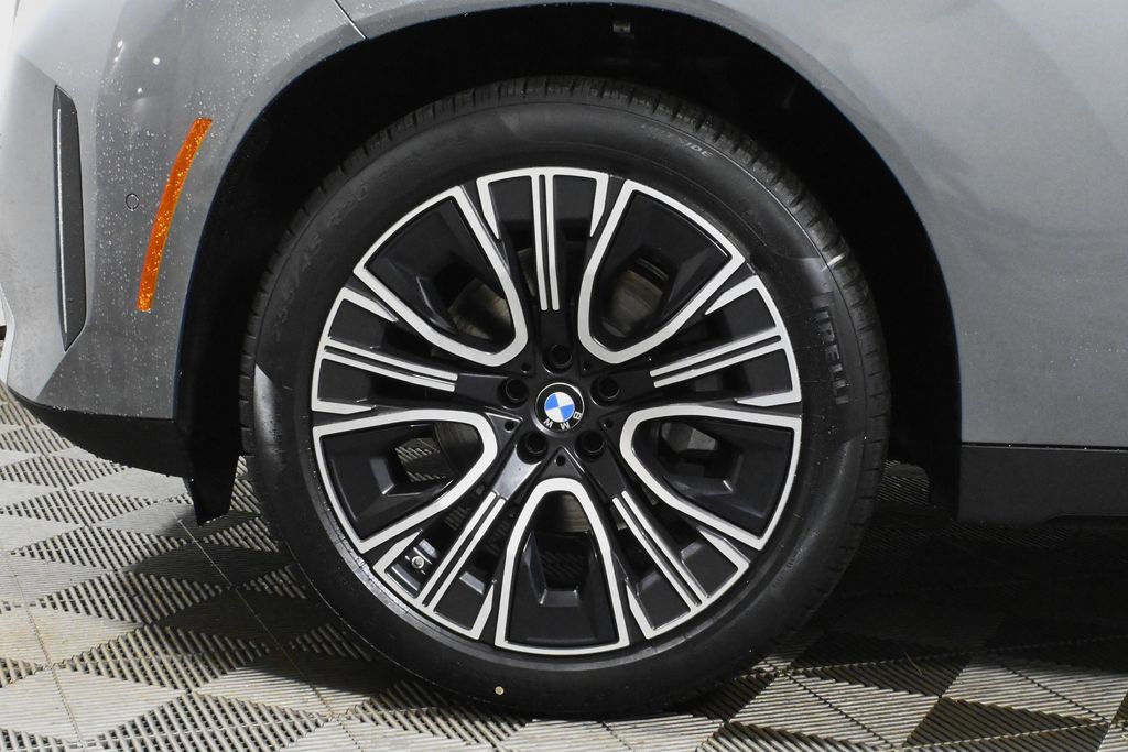 Thumbnail: 2026 BMW X3 - 12