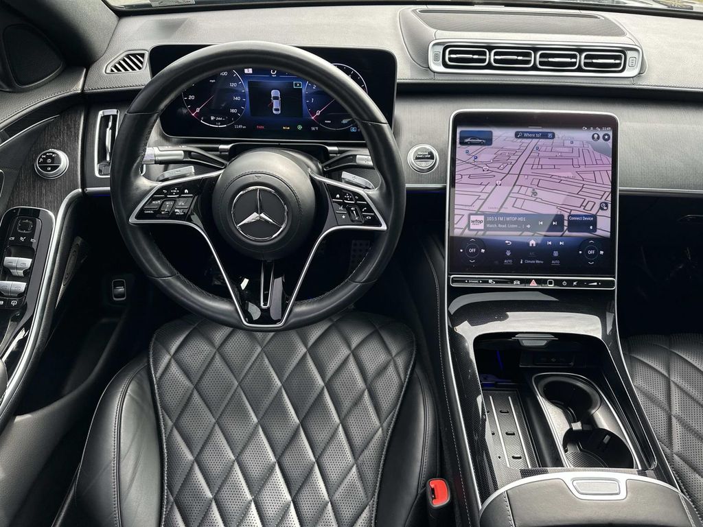 Thumbnail: 2022 Mercedes-Benz S-Class - 32