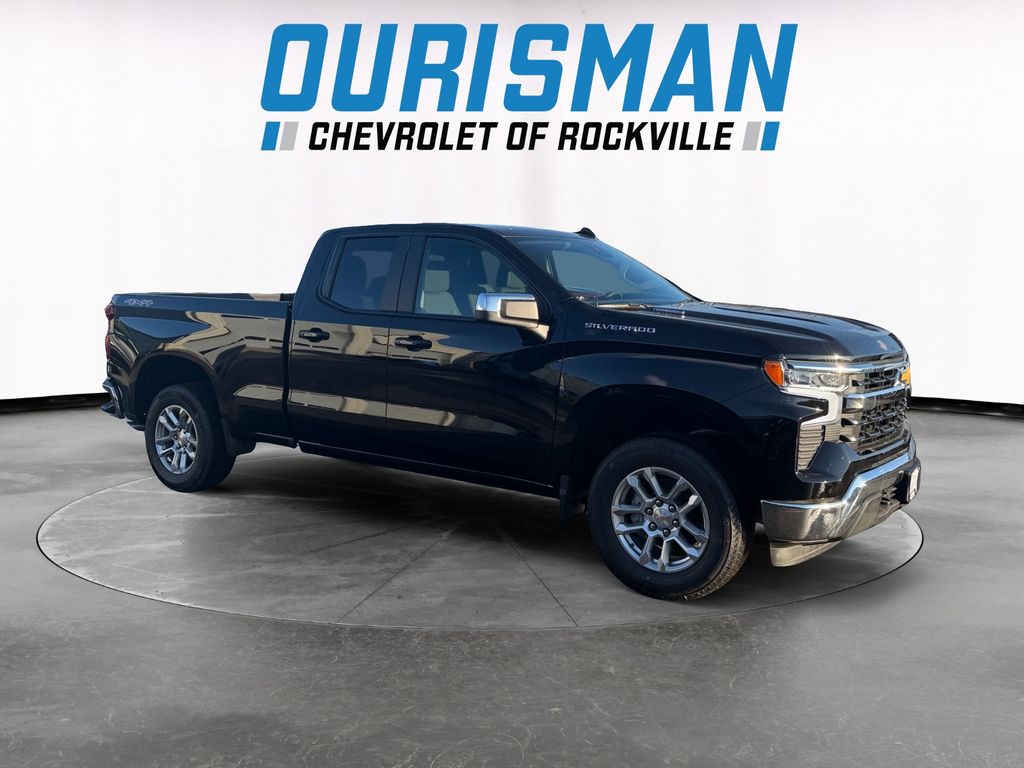 2026 Chevrolet Silverado 1500 LT Double Cab 4WD