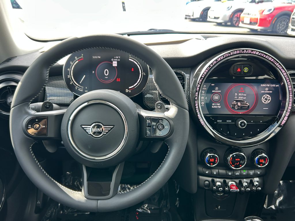 Thumbnail: 2023 MINI Cooper - 17