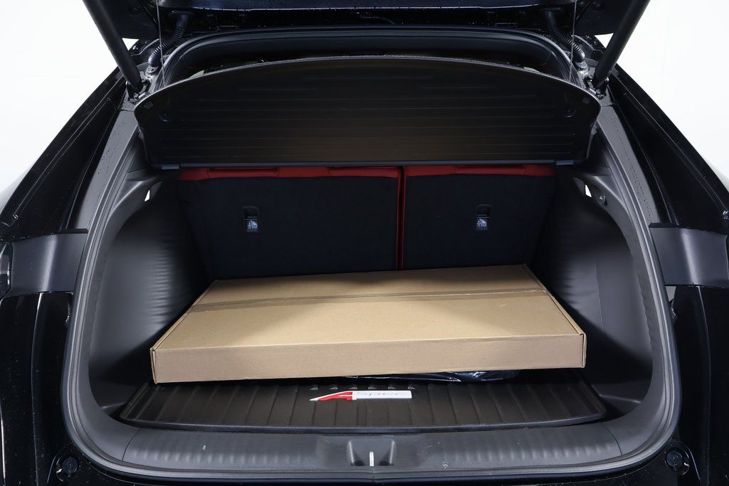 Thumbnail: 2025 Acura ADX - 8