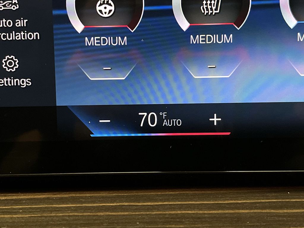 Thumbnail: 2023 BMW X7 - 19