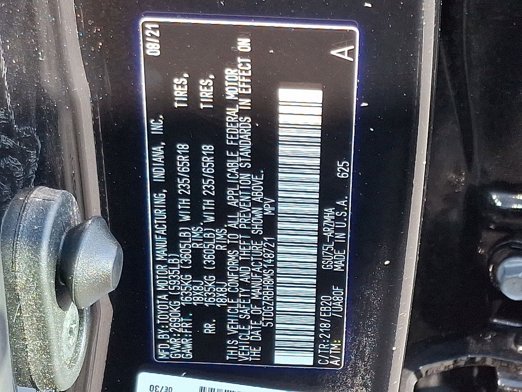 Thumbnail: 2021 Toyota Highlander - 27