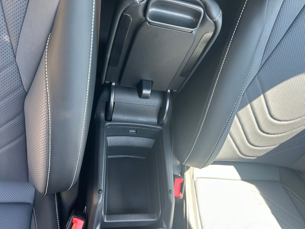 New 2026 Opal White Pearl Volkswagen 2.0T SE R-Line Black image 40