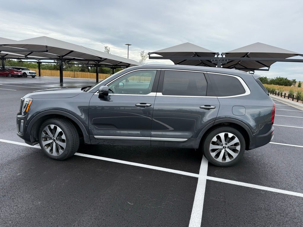 Thumbnail: 2021 Kia Telluride - 8