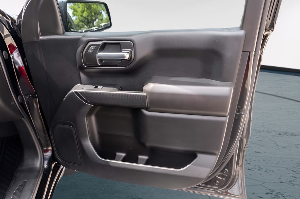 Used Car 2023 Chevrolet Silverado 1500  Custom For Sale Under $30,000 In Austin, Texas