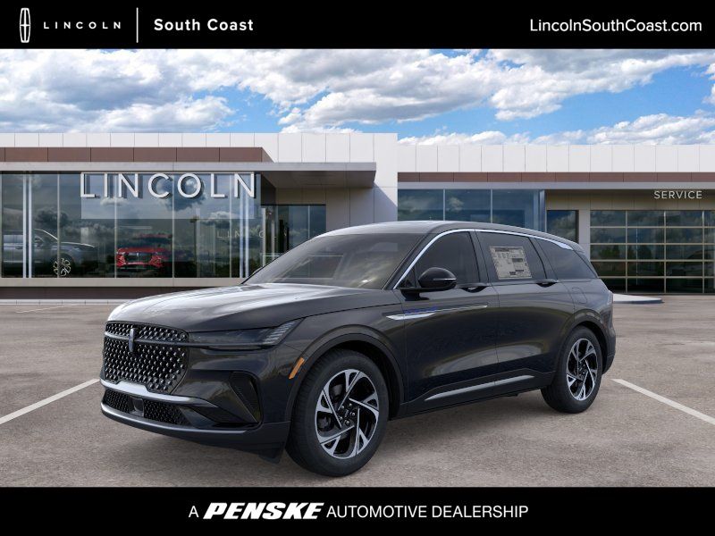 Thumbnail: 2026 Lincoln Nautilus - 1