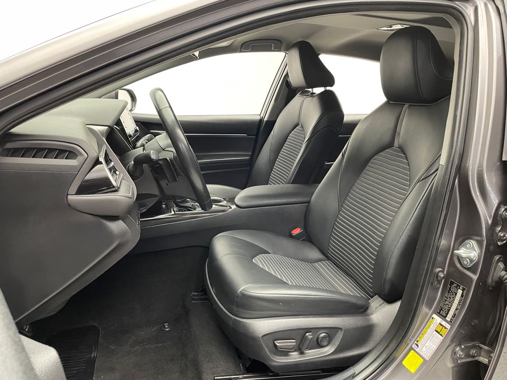 2023 Toyota Camry SE 13