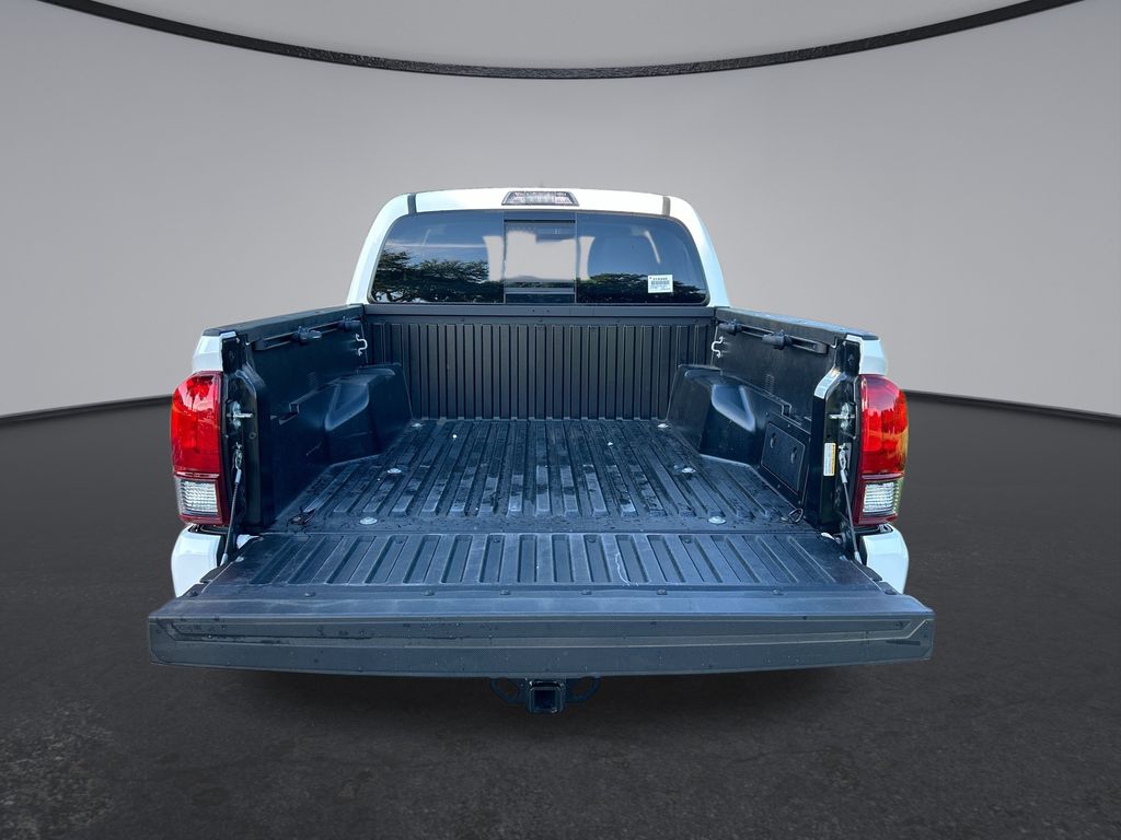 Thumbnail: 2023 Toyota Tacoma - 30