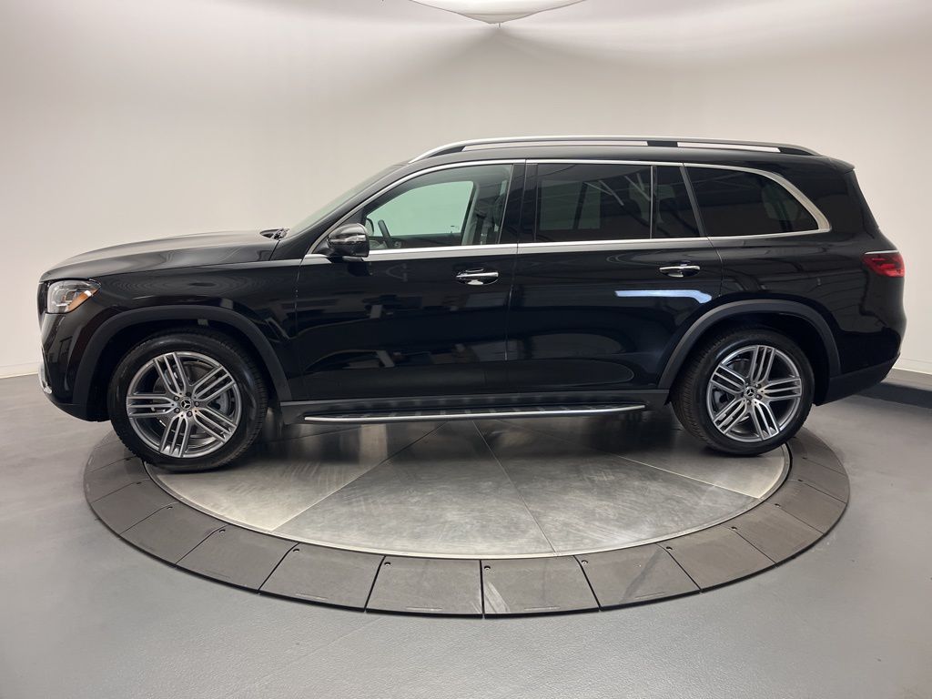 Thumbnail: 2025 Mercedes-Benz GLS - 4