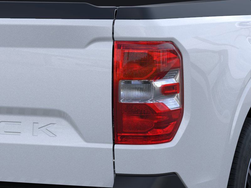 New 2025 Ford Maverick Lariat 4D Crew Cab