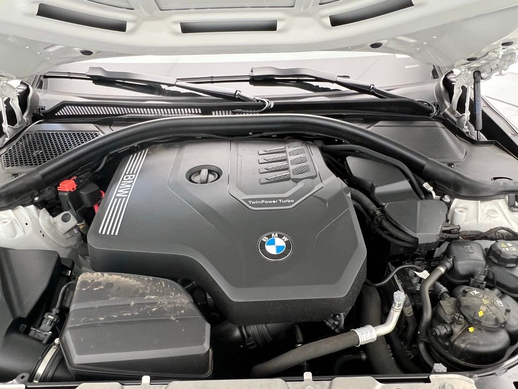Thumbnail: 2024 BMW 3 Series - 6
