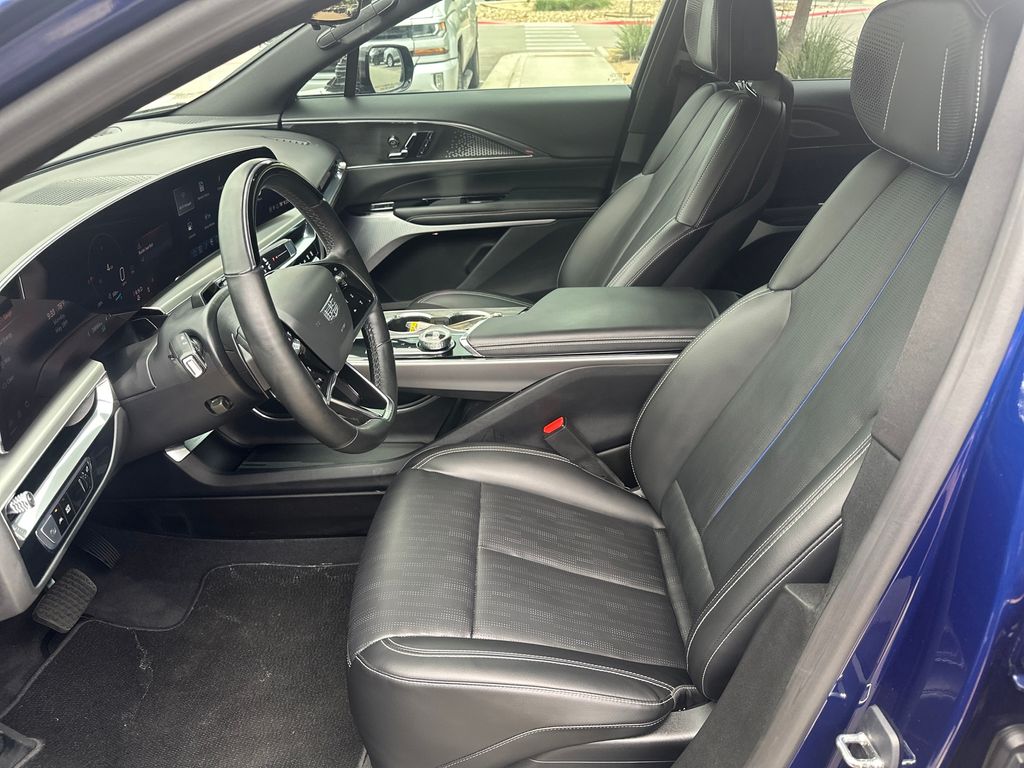 Used Car 2023 Cadillac Lyriq  Luxury For Sale Under $40,000 In Austin, Texas