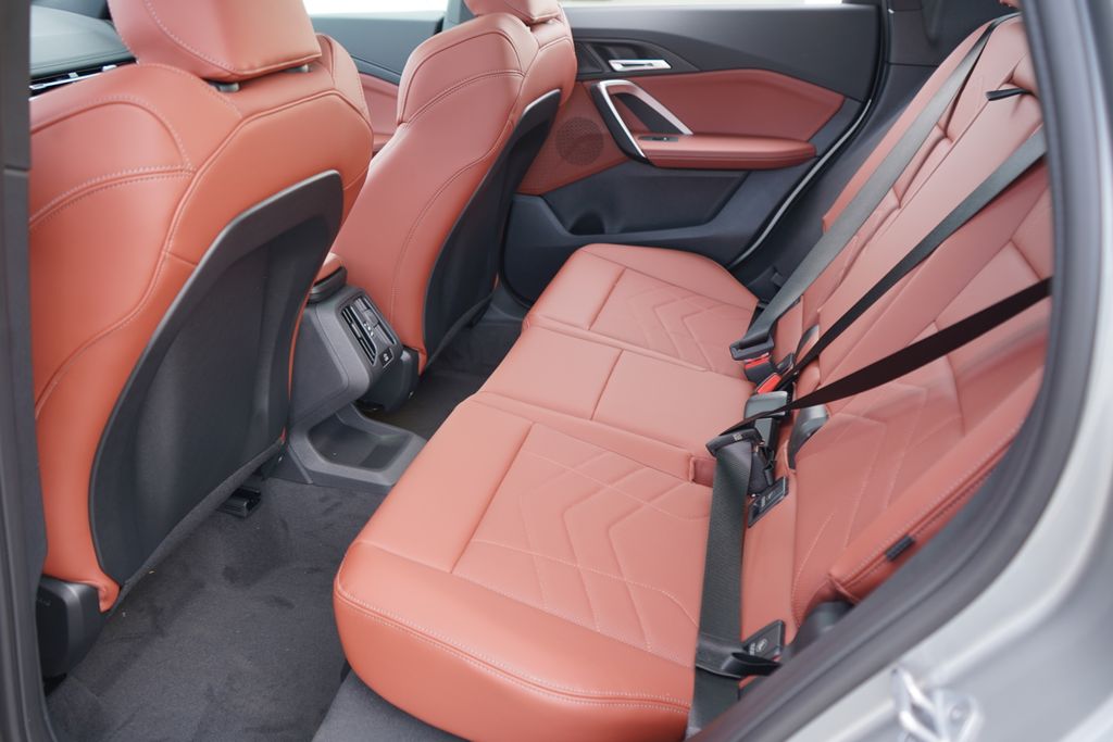 Thumbnail: 2026 BMW X1 - 18