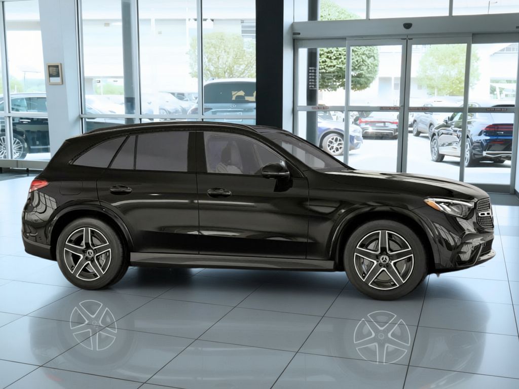 Thumbnail: 2027 Mercedes-Benz GLC - 14