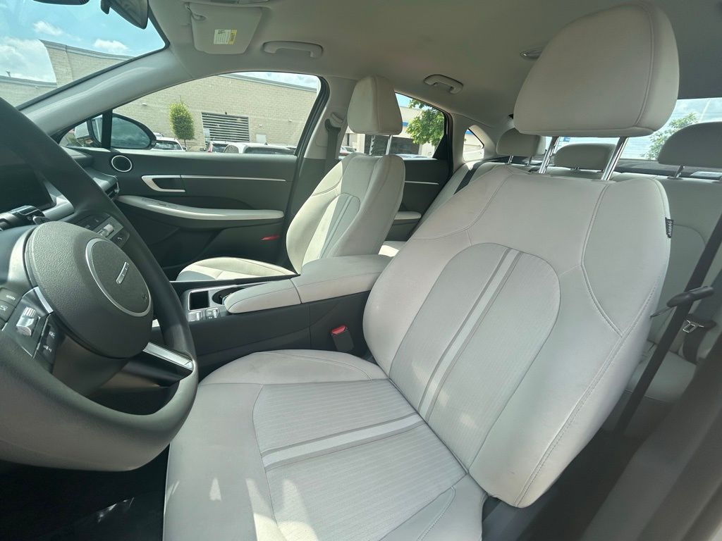 2025 Hyundai Sonata SEL 6