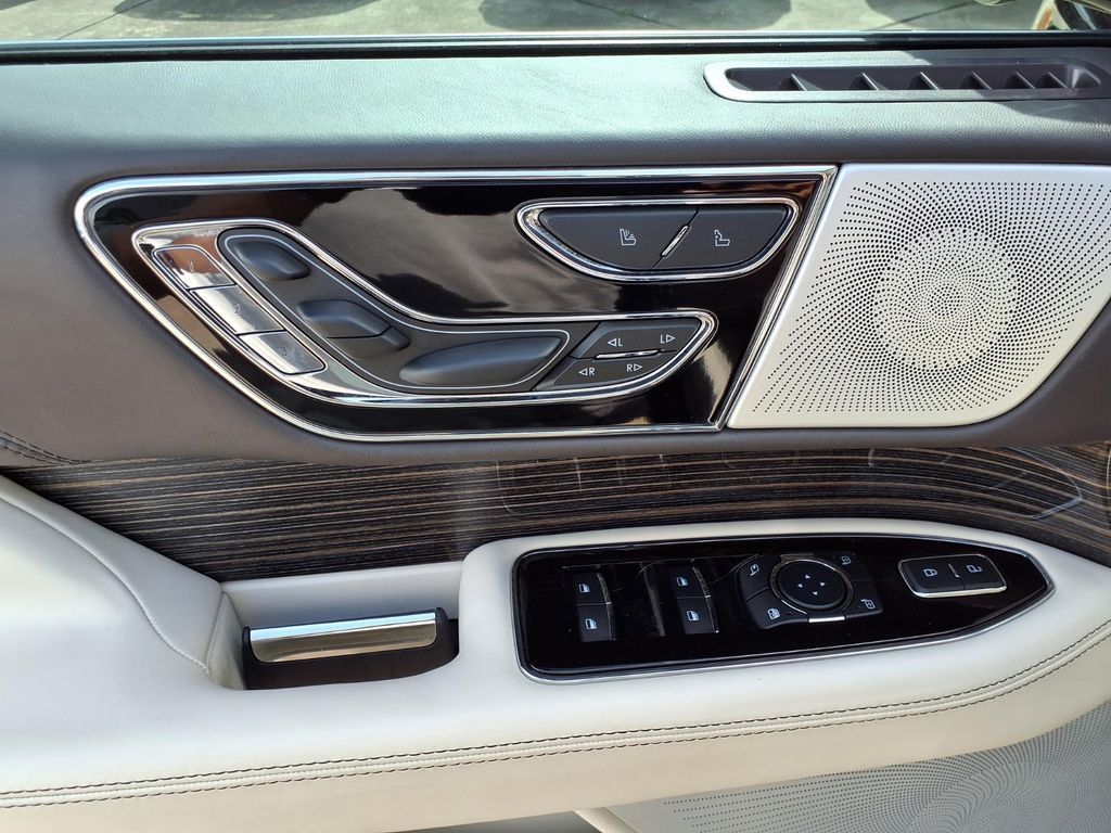 2024 Lincoln Navigator Black Label Black at Cook Ford