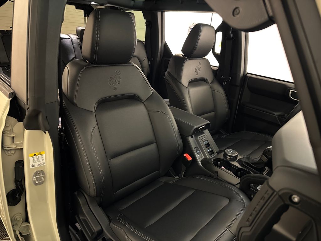 New 2026 Beige Ford Badlands image 28
