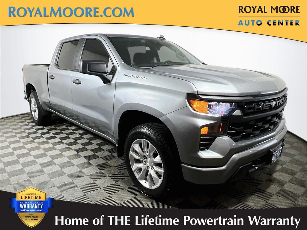 Sterling Gray Metallic 2024 Chevrolet Silverado 1500 Pickup Truck Four-Wheel Drive 8-Speed Automatic