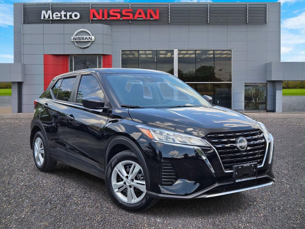 2024 Nissan Kicks S