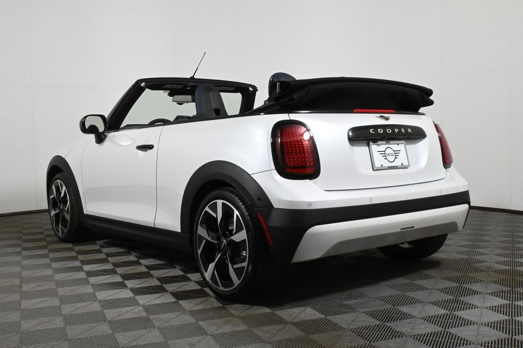 2025 MINI Cooper  12