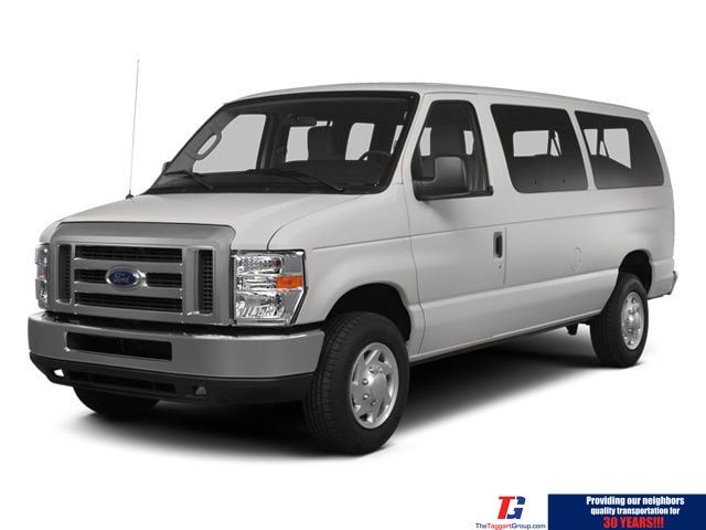 2013 Ford E-Series Plata (Ingot Silver) Van Tracción trasera 4 velocidades Automática marcha alta