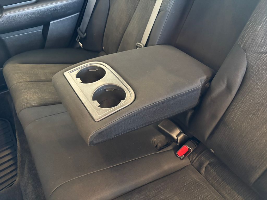 2014 Subaru Legacy 2.5i