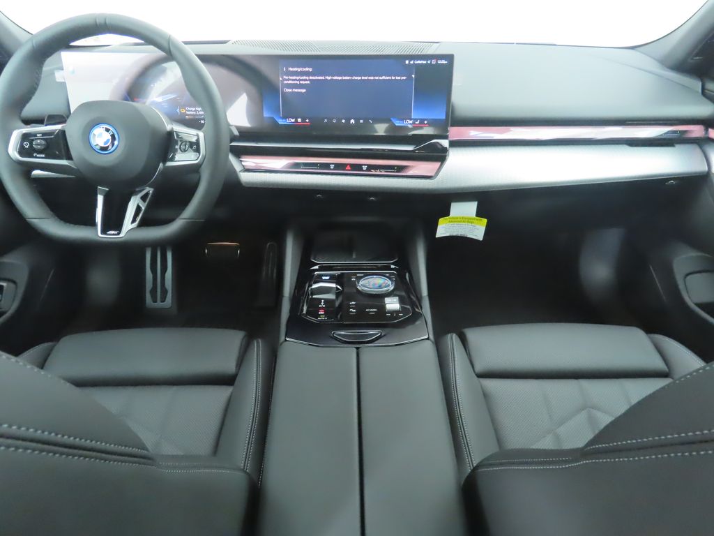 2024 BMW i5 eDrive40 13