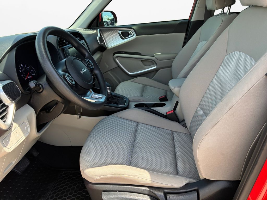 Used Car 2022 Kia Soul  Lx For Sale Under $20,000 In Austin, Texas