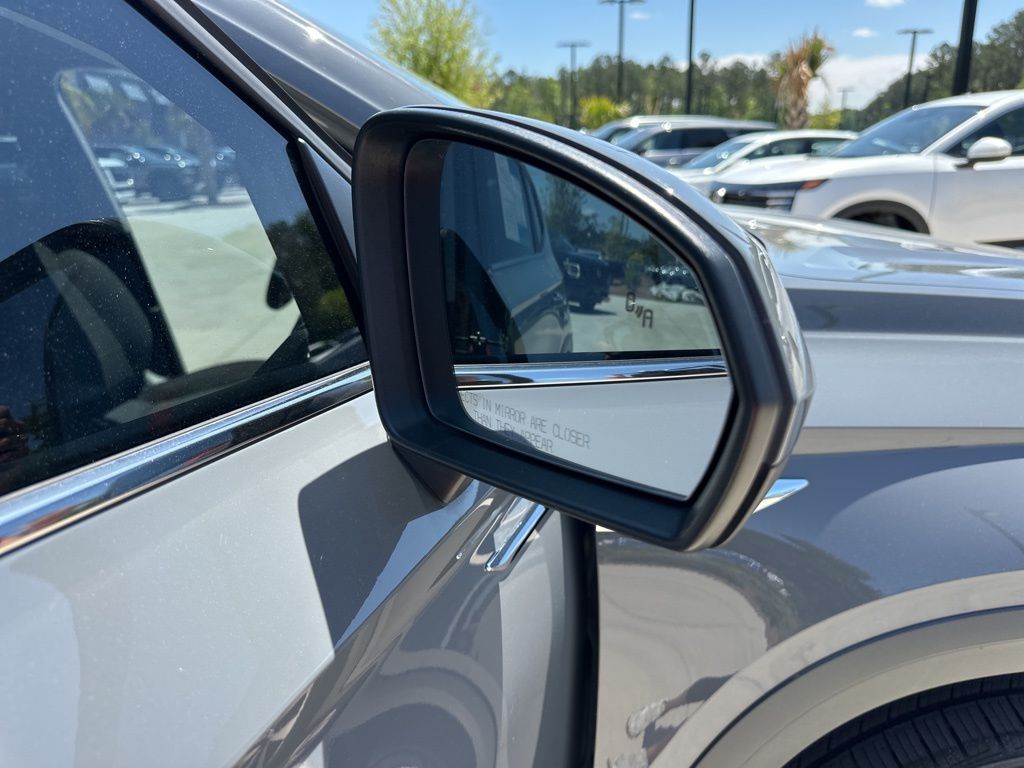 2022 Gray Volkswagen Taos 1.5T SE FWD SUV