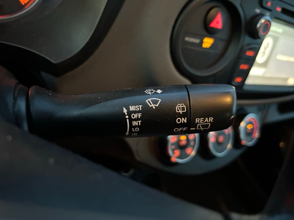 Thumbnail: 2018 Toyota Yaris - 20
