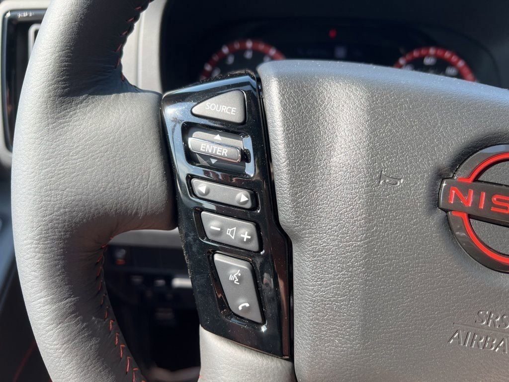 2025 Boulder Gray Pearl Nissan Frontier PRO-4X 4X4 Truck