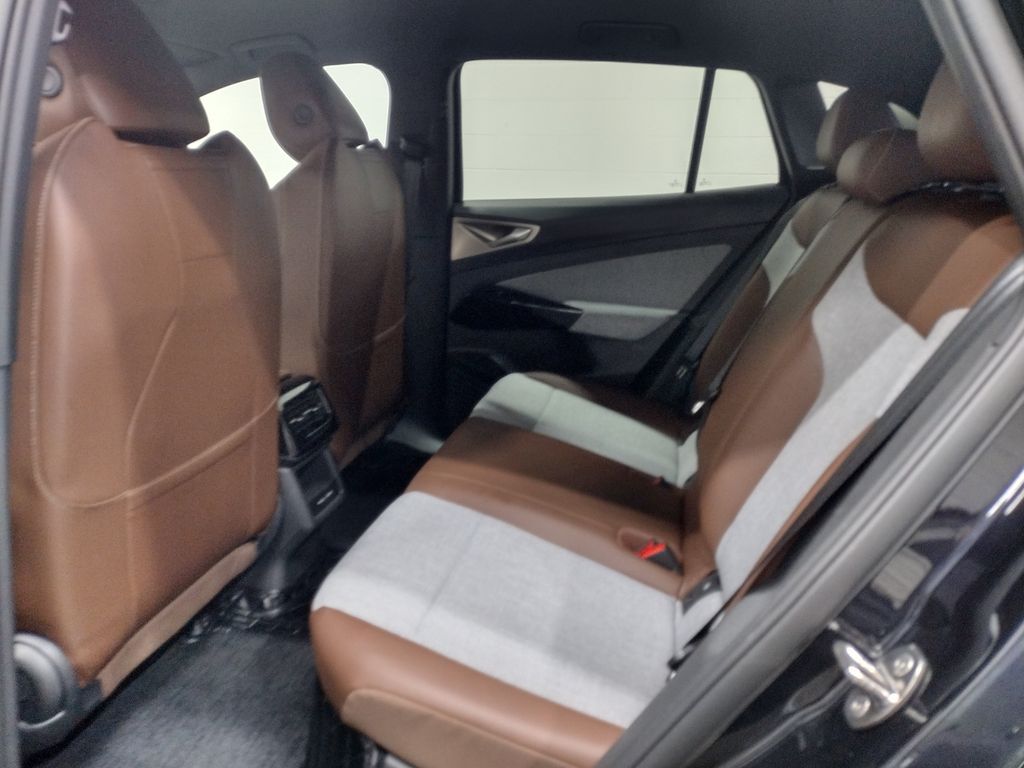 2023 Volkswagen ID.4 Standard