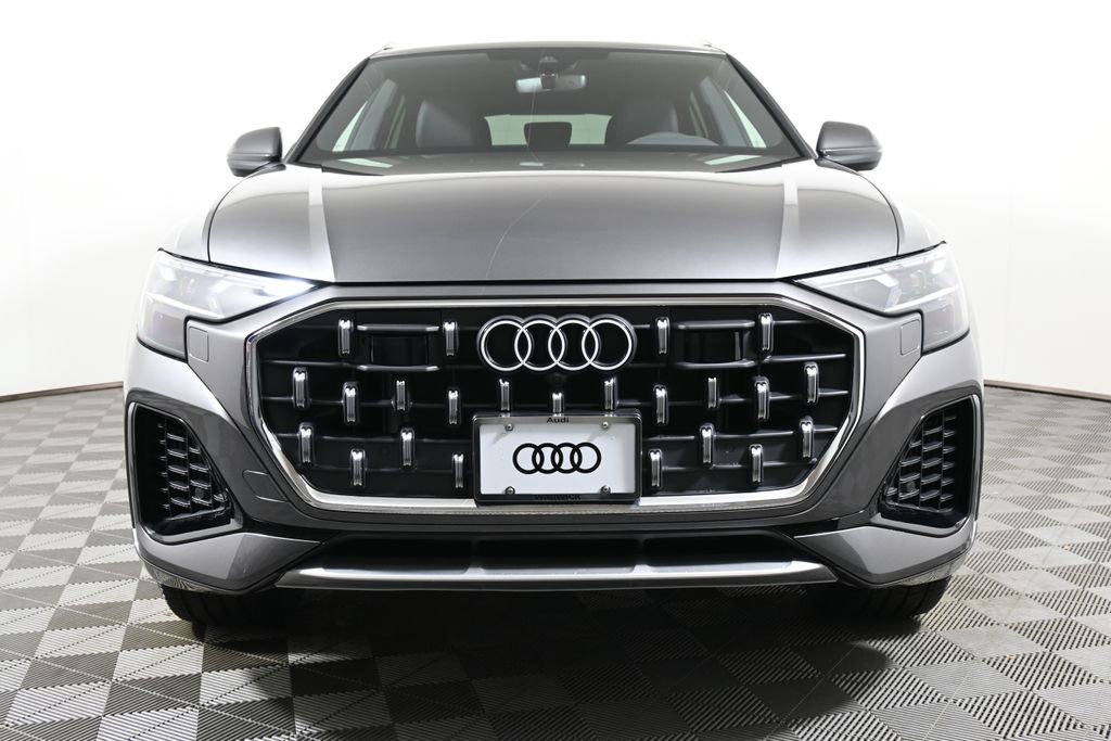 2025 Audi Q8  9