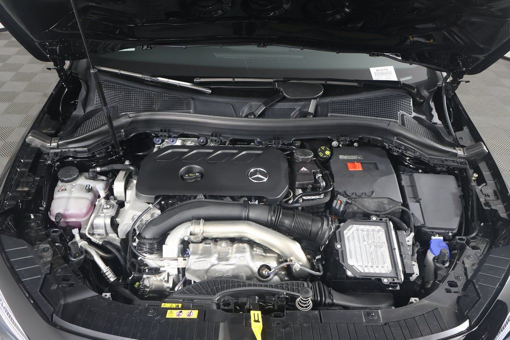 2025 Mercedes-Benz GLA 250 9