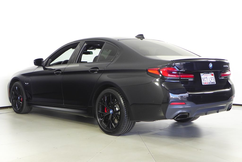 Thumbnail: 2023 BMW 5 Series - 9