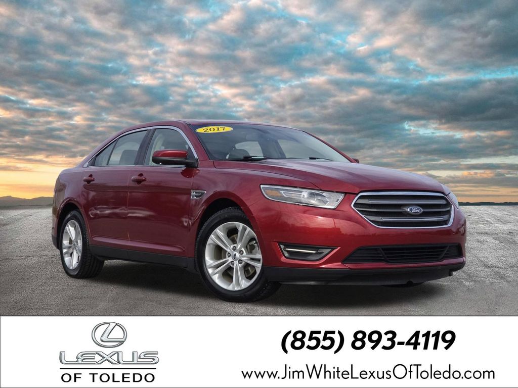 2017 Ford Taurus SEL