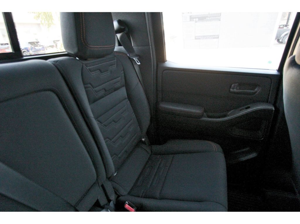 2026 Nissan Frontier PRO-X - 9