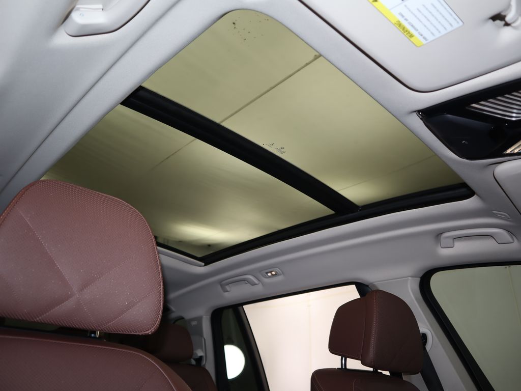 Thumbnail: 2023 BMW X7 - 19