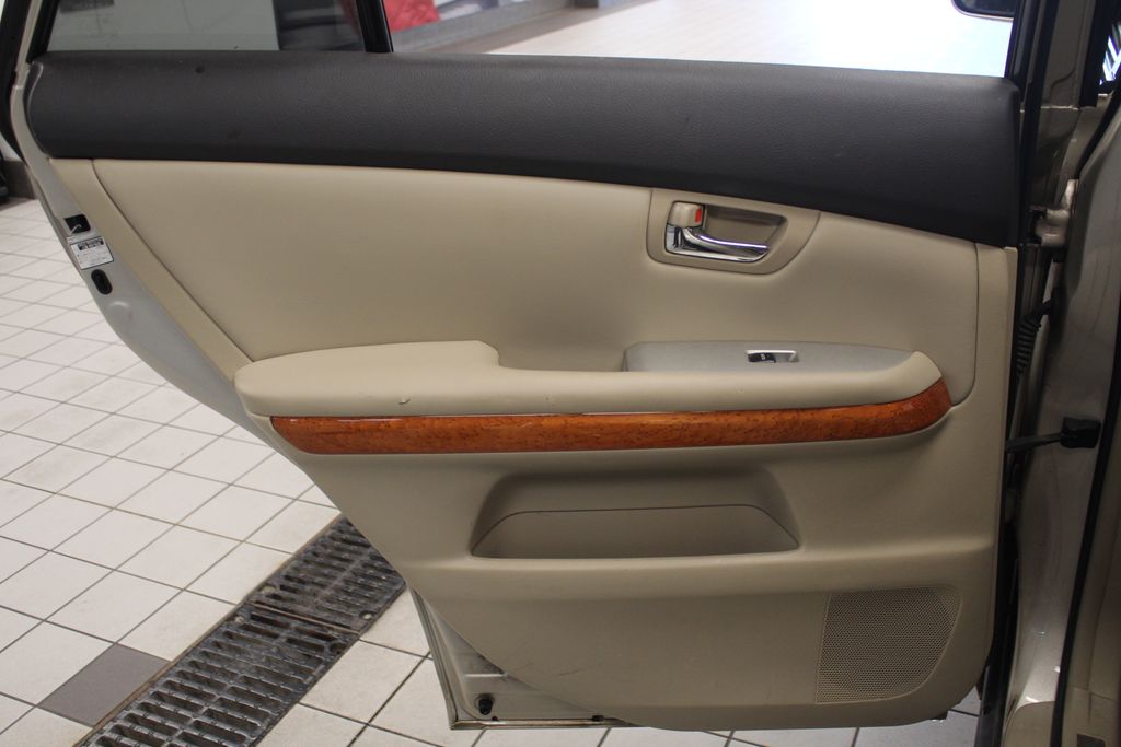 Thumbnail: 2007 Lexus RX - 19