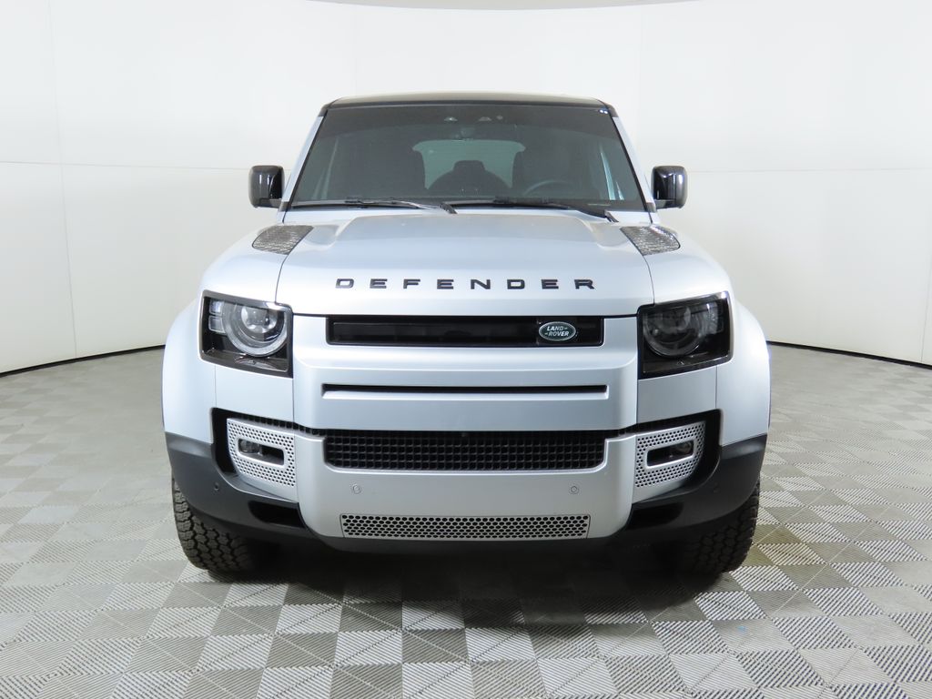2024 Land Rover Defender 110 2